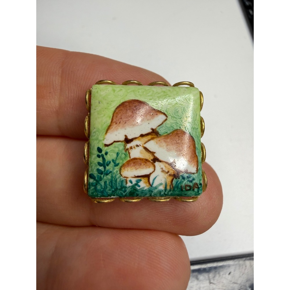 Vintage IDA Signed Hand Painted Enamel Mushroom Pin Gold Tone Square Brooch